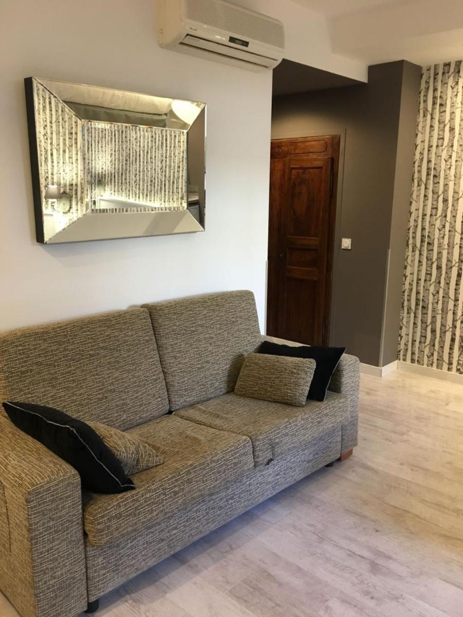 Logis Hotel Le Glacier Orange  Cameră foto
